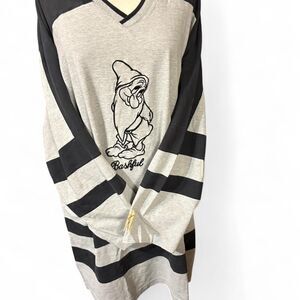 Vintage 90s Disney World Grey Hockey Vneck Lg Sleeve Shirt w/ Bashful Embroidery